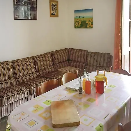 Apartman App. A